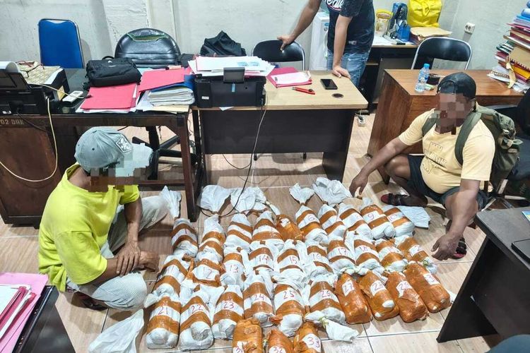 Gagalkan Upaya Penyelundupan 825 Kg Merkuri, Polisi Tangkap 2 Orang di Ambon