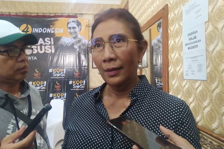 Mantan Menteri Kelautan dan Perikanan Susi Pudjiastuti saat menghadiri acara deklarasi untuk maju capres oleh Kopi Susi di Jakarta Timur, Minggu (3/7/2022).