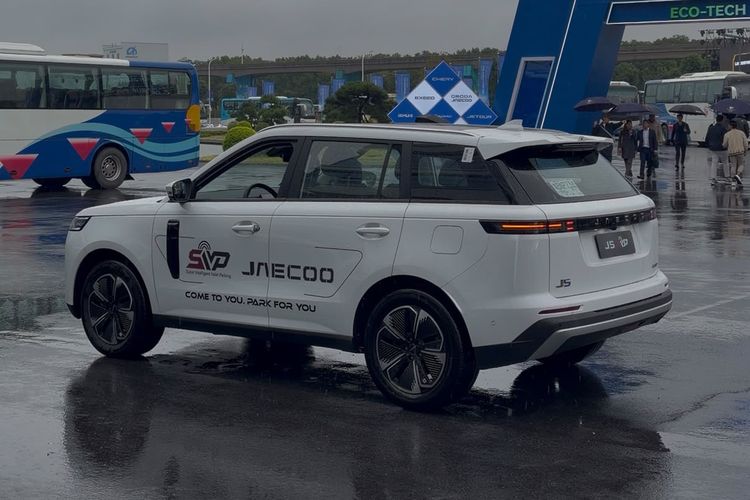 Jaecoo J7 Bisa Cari Parkir dan Jemput Pengemudi, Begini Cara Kerjanya