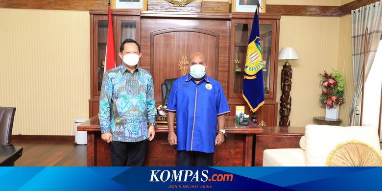 Lukas Enembe Minta Masyarakat Tak Terprovokasi dengan Polemik Plh Gubernur Papua - Vimarsana News