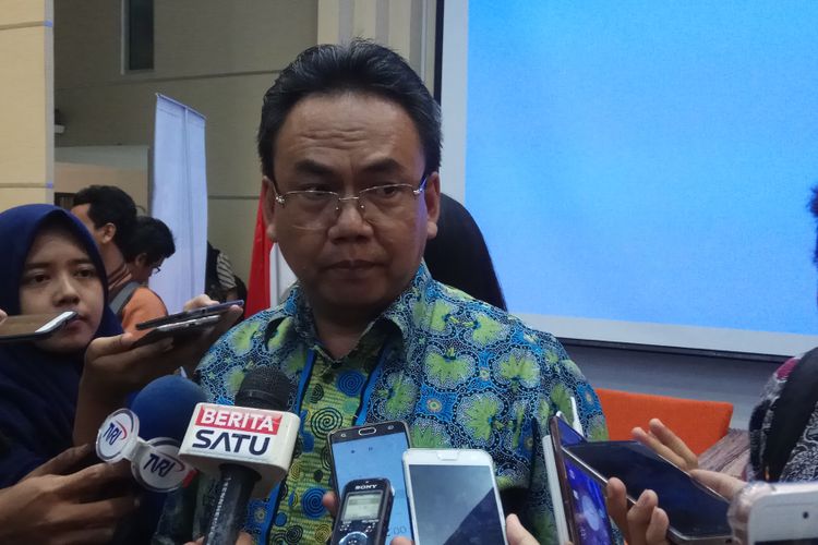 Direktur Jenderal Perlindungan dan Jaminan Sosial Kementerian Sosial, Harry Hikmat pun mengatakan berdasarkan keinginan Presiden Jokowi penerima PKH dan dana PKH akan ditambah. Jakarta, Jumat (18/8/2017).