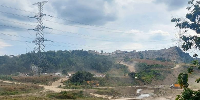 Suasana Dusun Kedungglatik yang sepi karena terkena dampak pembangunan Bendungan Jragung, Kamis (4/7/2024).