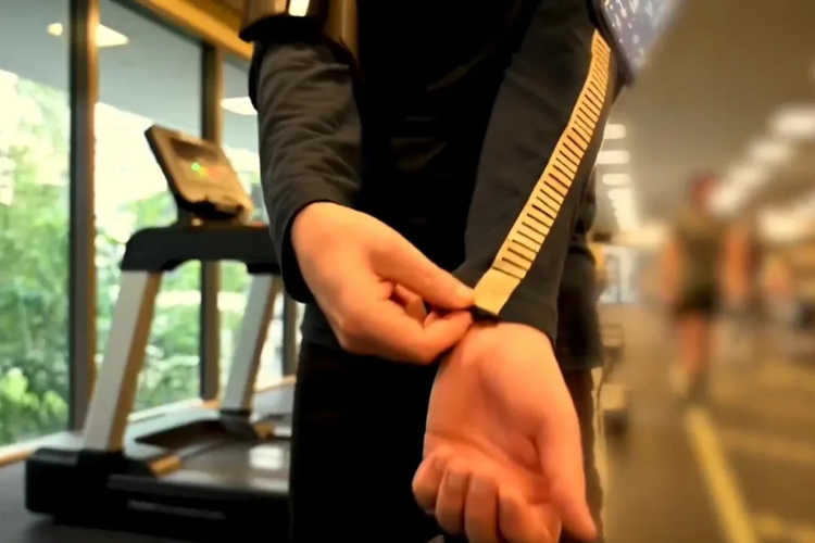 Pakaian Pintar Tanpa Baterai Bisa Pantau Tekanan Darah Real-Time