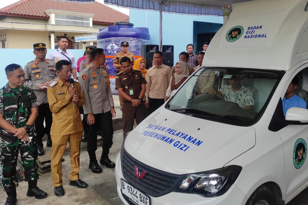 Makan Bergizi Gratis Perdana di Demak, 3.381 Porsi Dibagikan ke Pelajar