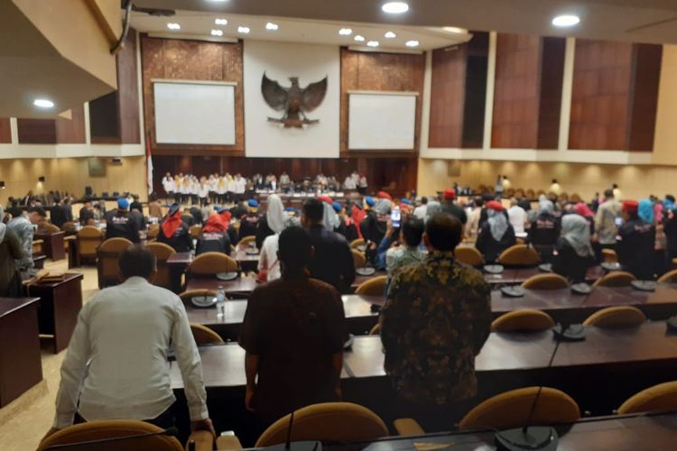 Sidang paripurna DPD RI, di Kompleks Parlemen, Senayan, Jakarta, Senin (6/1/2020).