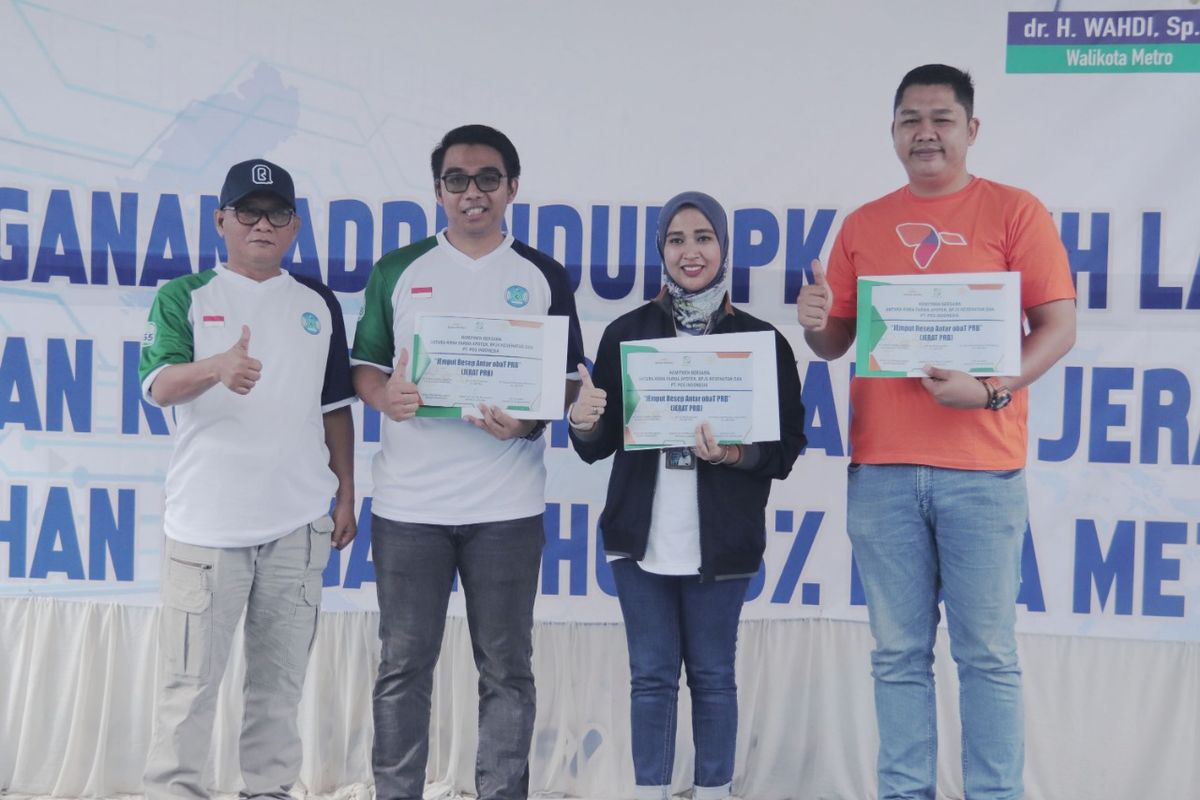 Wakil Wali Kota Metro Qomaru Zaman menghadiri Penandatanganan Addendum Perjanjian Kerja Sama Penambahan Layanan Catheterization Laboratory (Cath Lab) atau kateterisasi jantung Rumah Sakit Umum Daerah (RSUD) Ahmad Yani Metro dengan Badan Penyelenggara Jaminan Sosial (BPJS) Kesehatan Cabang Metro.
