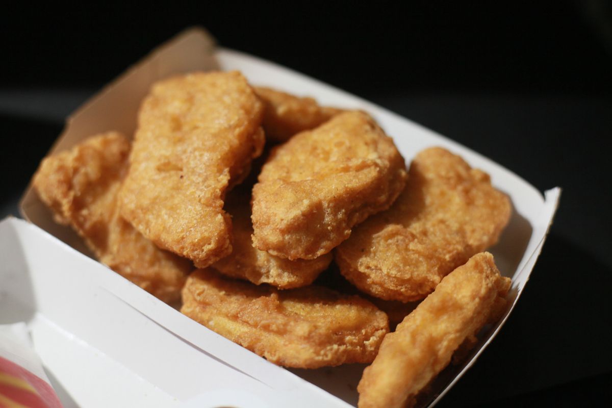 ilustrasi Chicken McNugget. 