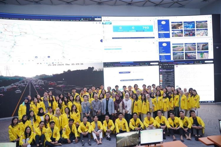 Kenali Proses Bisnis dan Digitalisasi Layanan Operasional Jasa Marga, Mahasiswa FIA UI Gelar Company Visit ke Jasa Marga Toll Road Command Center