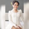 Inspirasi Bunga Lili di Kebaya Pernikahan Mutiara Baswedan