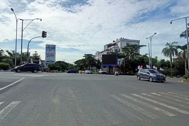 Sebanyak 550 pelanggar tilang Electronic Traffic Law Enforcement (ETLE) di Batam, Kepulauan Riau (Kepri) tercatat telah melakukan pembayaran denda tilang, yang diterima pelanggar melalui kantor pos. Namun angka tersebut tidak sebanding dengan total jumlah pelanggar yang telah mencapai angka 5.782 sejak ETLE diterapkan di Batam sejak Oktober silam.