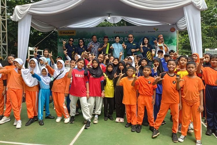  Gelar Global CR Day, Maybank Indonesia Gaungkan Literasi Hijau untuk Generasi Berkelanjutan 