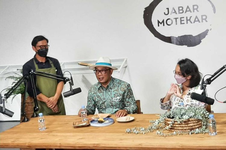 Ridwan Kamil saat berkunjung ke JNM, Kota Yogyakarta, Rabu (1/12/2021)