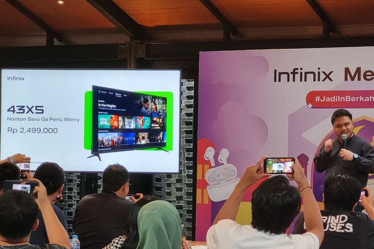 Infinix memperkenalkan smart tv pertama mereka di Indonesia, yaitu Infinix 43X5, pada Selasa (2/4/2024). Smart tv ini akan mulai dijual pada Mei mendatang. 