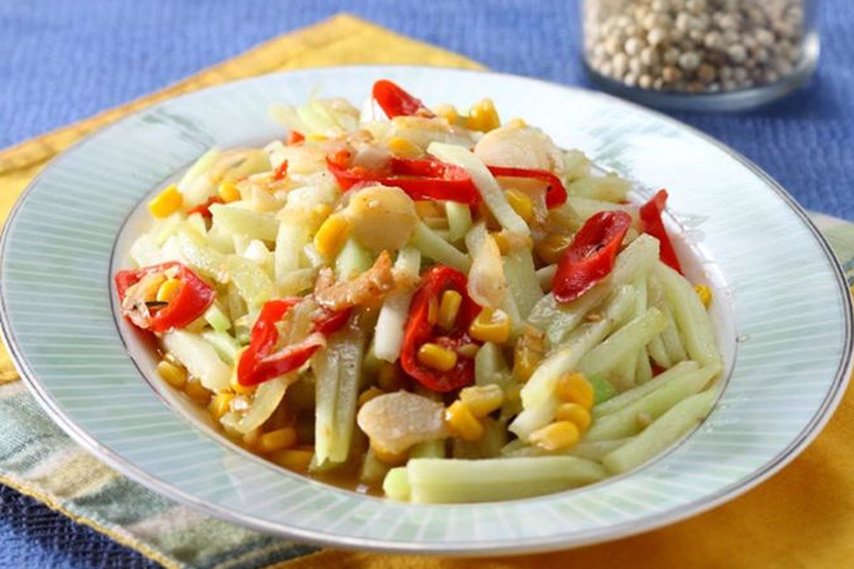 Tumis labu siam jagung.