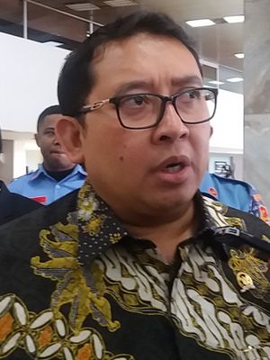 Pelaksana Tugas Ketua DPR RI Fadli Zon di Kompleks Parlemen, Senayan, Jakarta, Senin (8/1/2018).