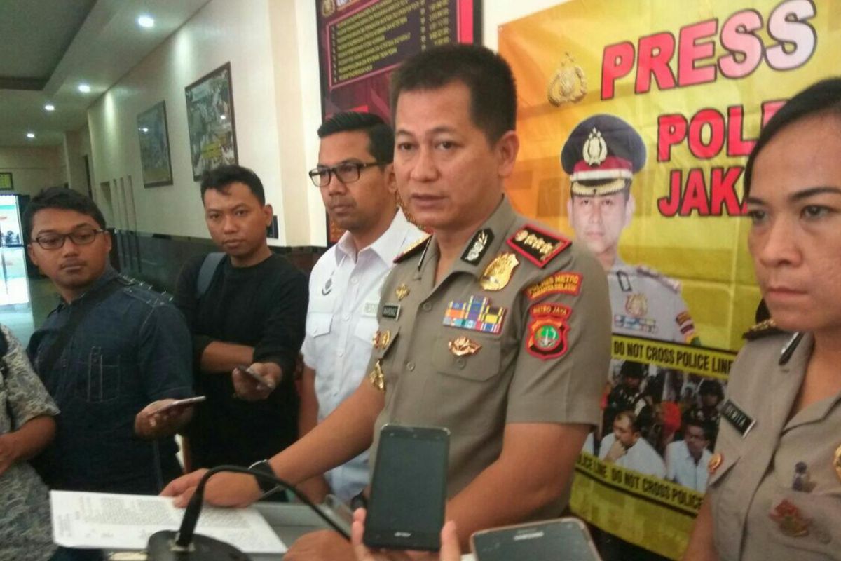 Kapolres Jakarta Selatan Kombes Mardiaz Kusin Dwihananto di Mapolres Jakarta Selatan, Jumat (9/2/2018).