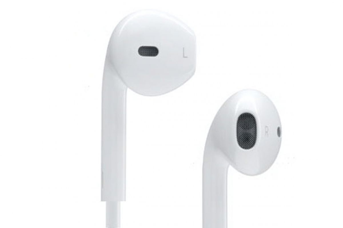 Apple Earpods.