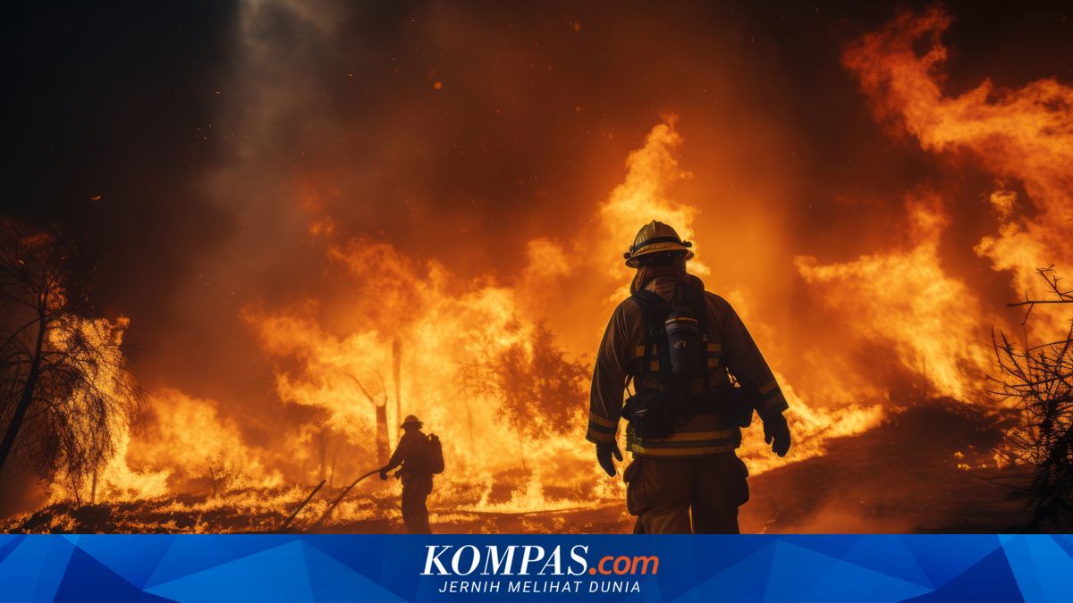 Tersengat Listrik Saat Padamkan Api, Relawan Damkar di HSU Kalsel Gugur