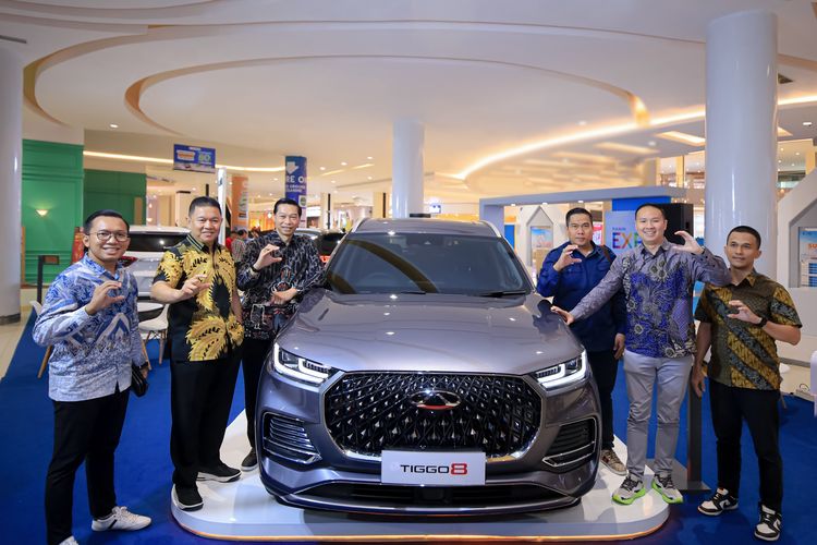 Tiggo 8 meluncur di Makassar