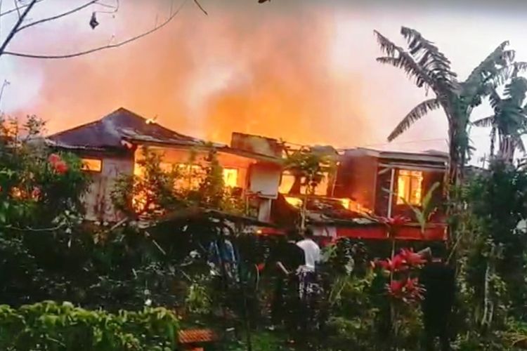 12 Rumah di Puncak Cianjur Ludes Terbakar, Diduga Akibat Ledakan Tabung Elpiji