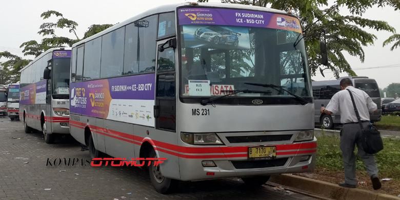 Shuttle Bus di GIIAS 2016.