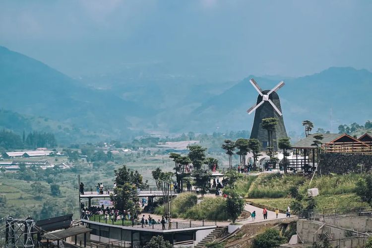 The Nice Funtastic Park, salah satu tempat wisata di Cianjur.