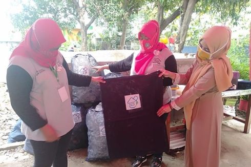 Kisah Sukartono, Menginspirasi Warga Sekitar untuk Bersinergi Kelola Sampah Jadi Barang Bernilai