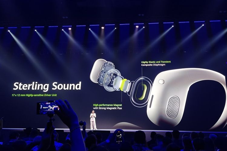 Huawei FreaArc dilengkapi dengan driver berukuran 17x12 mm guna mengakomodasi audio yang jernih. 