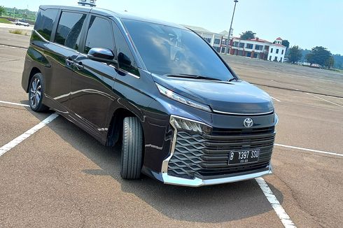 Bahas Desain Eksterior Toyota All New Voxy, Tetap Boxy dan Elegan