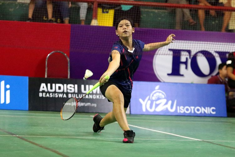 Chelsea Marvelyn Istanto, peserta U-13 Putri dari Merauke, bertanding di Tahap Turnamen Audisi Umum Beasiswa Bulutangkis 2019 di GOR Sudirman, Surabaya, Jawa Timur, Senin (21/10/2019) siang.