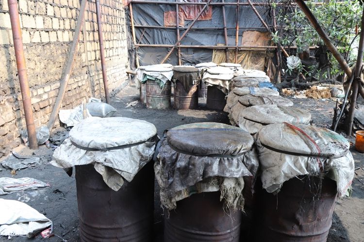 Lokasi usaha pembakaran arang batok di Cilincing, Jakarta Utara