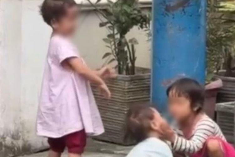 Viral 3 Anak di Jaktim Disebut Makan dari Tong Sampah, Dinsos Ungkap Fakta Sebenarnya