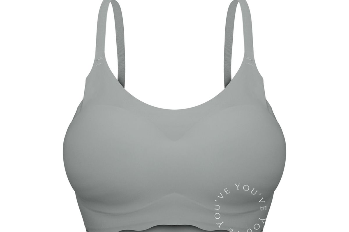 Seamless bra yang disediakan oleh brand bra lokal You've (Youhave)