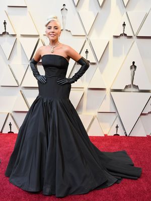 Aktris dan penyanyi Lady Gaga ketika menghadiri malam penganugerahan Grammy, Minggu (24/2/2019) malam waktu setempat.