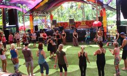 Siap-Siap, Bakal Ada Event Yoga Terbesar Sedunia di Ubud Bali