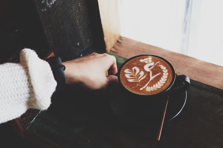 Waktu terbaik minum kopi adalah antara pukul 9 hingga 11 pagi.