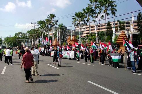 Aksi Bela Palestina di Depan Gedung DPRD Jatim, Ini Harapan untuk Pemerintah