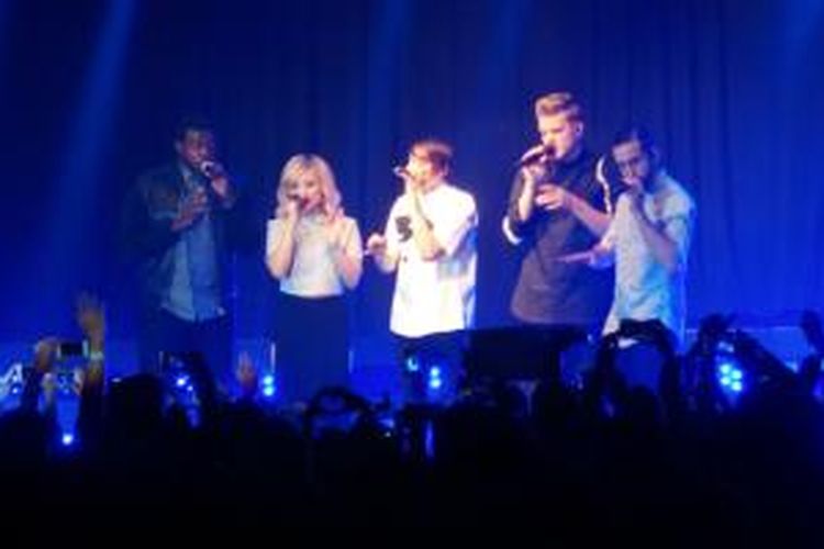 Pentatonix tampil pada hari pertama konser 'The On My Way Home-World Tour', di Balai Kartini, jalan Gatot Subroto, Jakarta Selatan, Rabu (3/6/2015) malam.