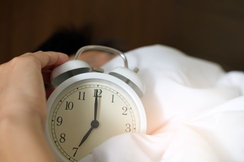 5 Tips Meredakan Kecemasan yang Mengganggu Tidur 