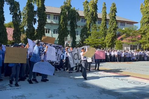 Disdik Sulsel Jamin Tidak ada Siswa SMA 17 Makassar yang Dihukum Usai Demo Kepseknya