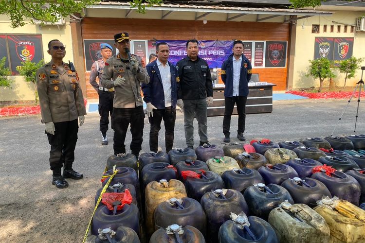 Solar Subsidi Dibeli Rp 6.800 dan Dijual Rp 11.000, 2 Pria di Way Kanan Lampung Ditangkap