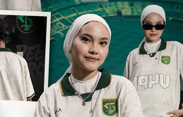 Lebaran Tetap Hijau, Bonek dan Bonita Rayakan dengan Koleksi ...