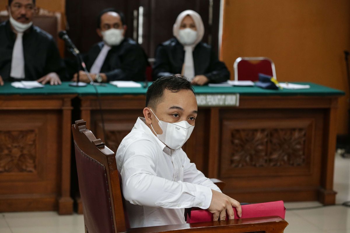 Ricky Rizal Divonis 13 Tahun Penjara, Ini Perannya dalam Kasus ...