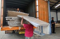 Logistik Pemilu Tiba di Gudang KPU Cirebon, Bawaslu Minta Tambah CCTV