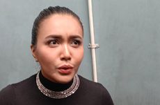 Anak Minta ke Mal, Denada Cari Alternatif Lain