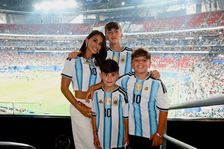 Surat untuk Lionel Messi dari Istri Tercinta Usai Pensiun dari Timnas Argentina