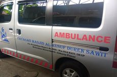 Diduga Terjerat Masalah Ekonomi, Oknum Marbut Masjid di Duren Sawit Bawa Kabur Ambulans