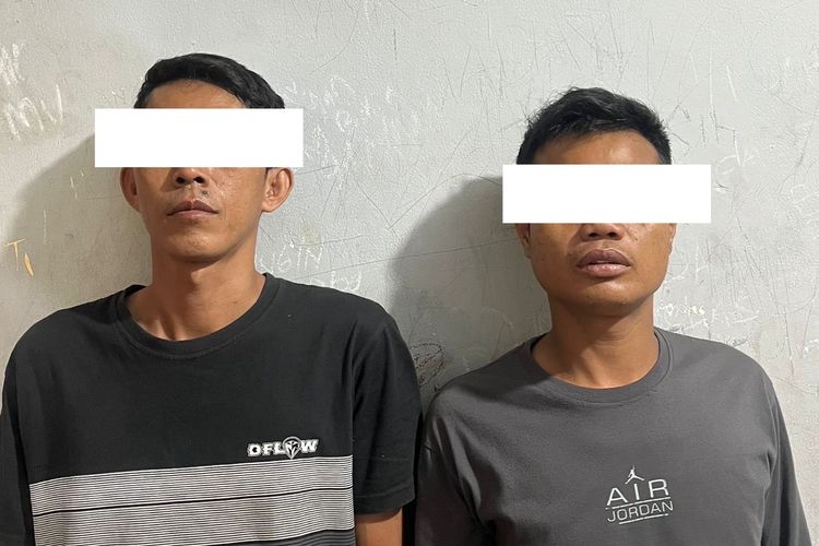 Dua Pencuri Ponsel 