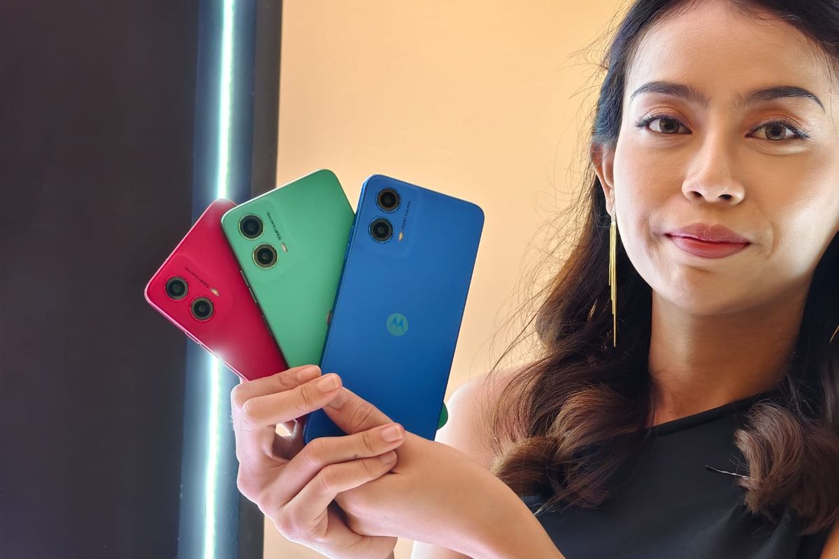 Motorola Moto G45 5G resmi meluncur di Indonesia, Selasa (18/2/2025), tersedia dalam tiga pilihan warna.