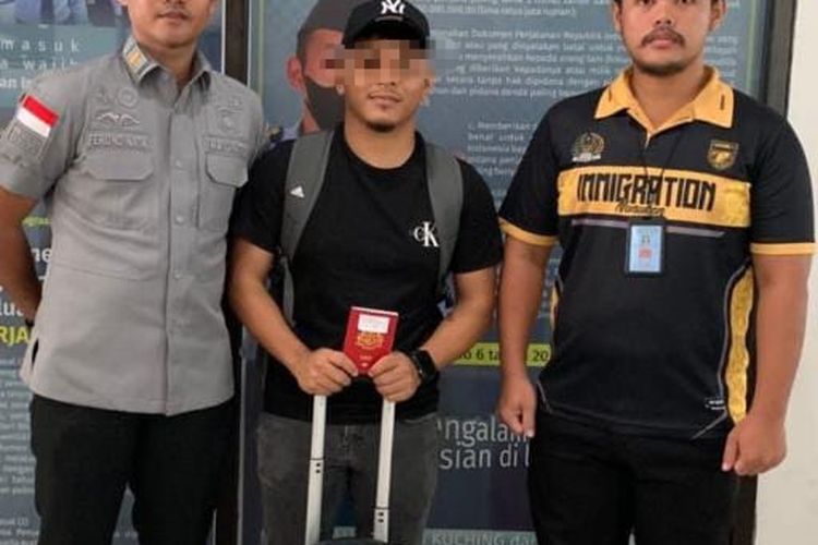 WNA Malaysia Muhammad Madi Bin Makmur dideportasi akibat menyalahgunakan izin tinggal dengan mengikuti turnamen futsal 